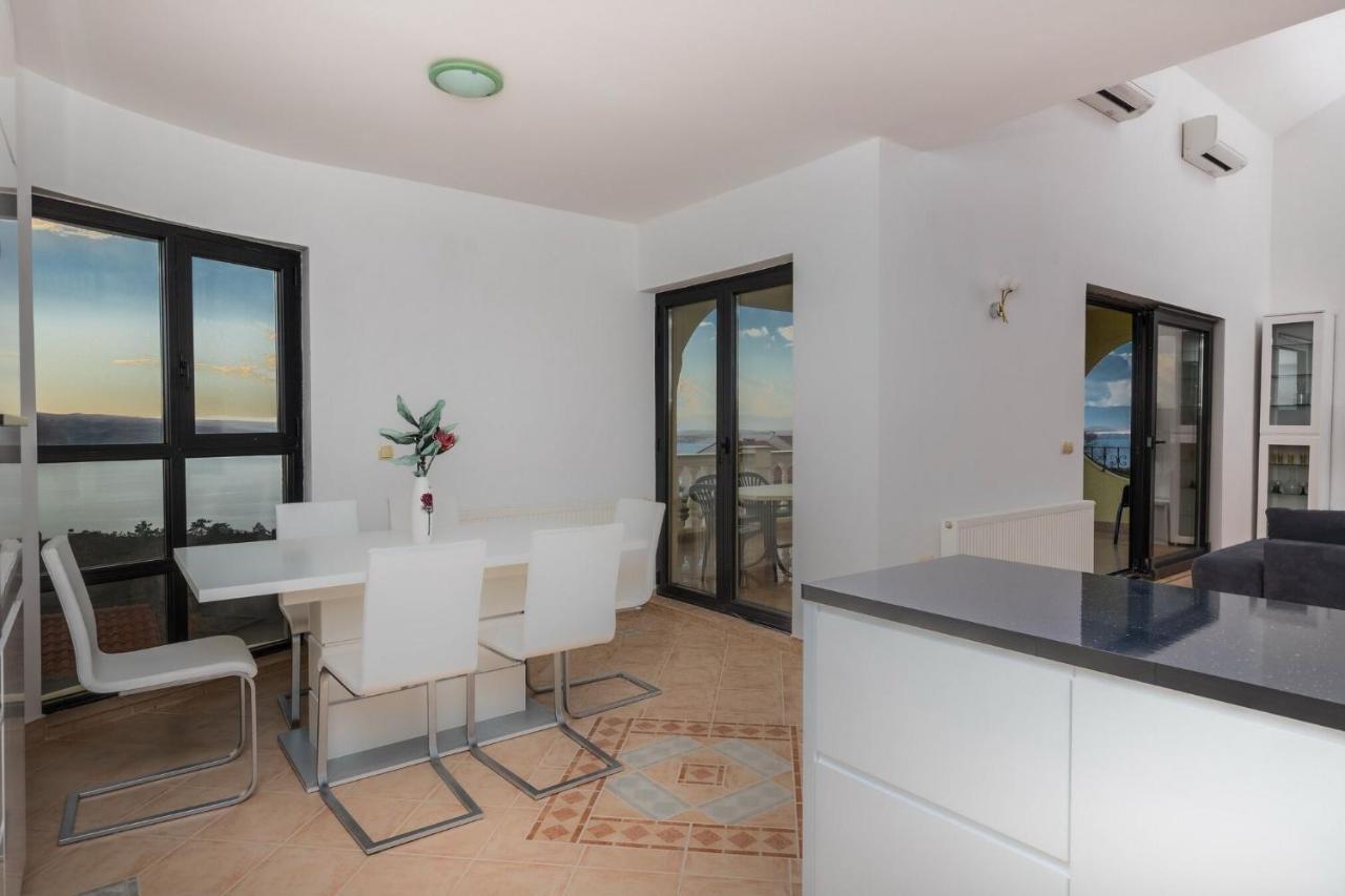Apartamento Vila Sani Crikvenica Exterior foto